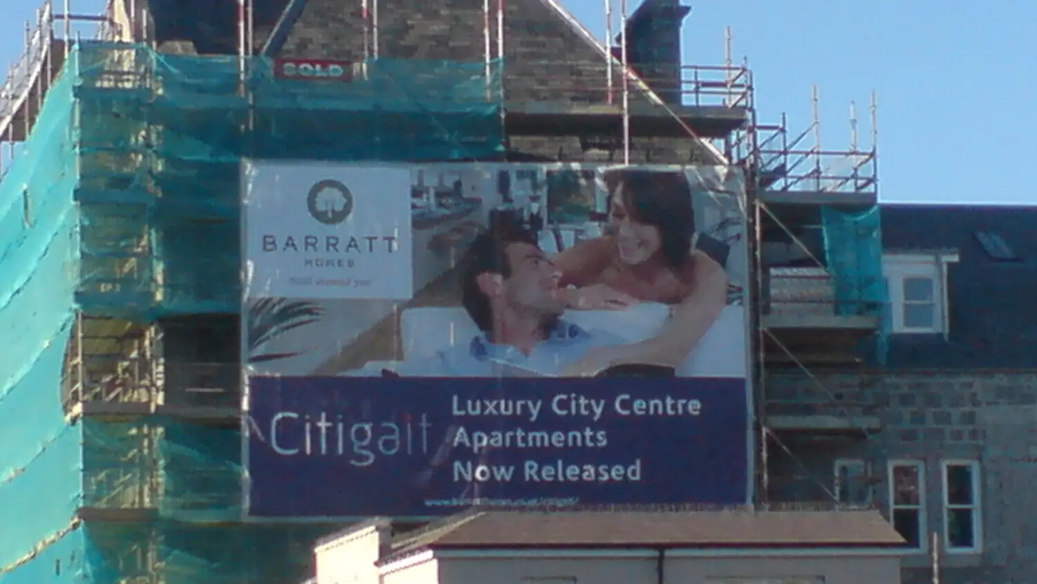 Outdoor banner